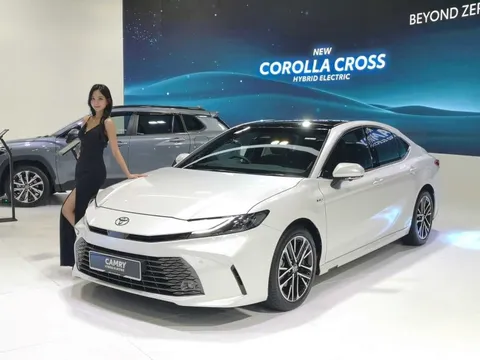 Sau tất cả, Toyota vẫn ‘nói không’ với xe điện – đã là ‘vua xe hybrid’ nhưng còn muốn nhiều hơn thế