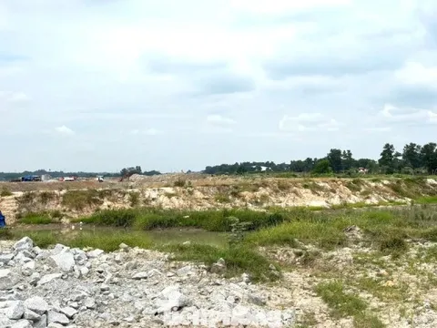 Thanh tra TPHCM vào cuộc vụ hô biến đất công thành... 'đất ông'