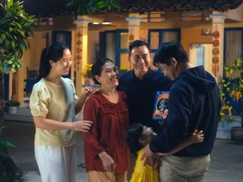 Sức khỏe cha mẹ - điều mong ước của con mỗi mùa Tết