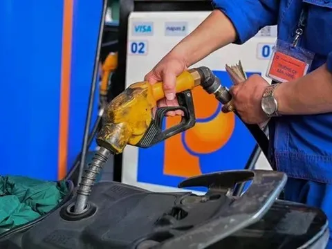 Giá xăng dầu tăng từ 15h chiều nay