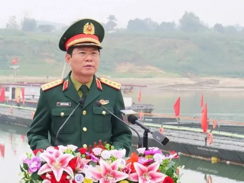 Chính thức thông xe cầu phao Đoan Hùng, ô tô dưới 7 chỗ được đi qua