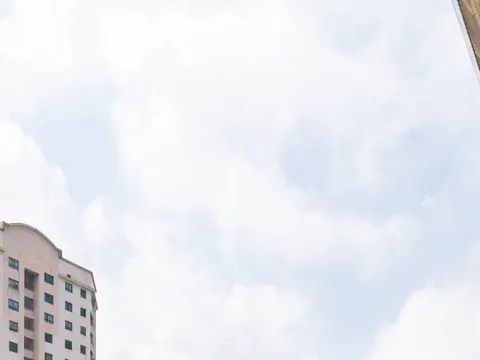 Kiến trúc hiện đại gặp gỡ truyền thống căn nhà 90m2 ở góc phố Hà Nội