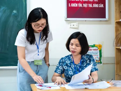 Giáo viên có bắt buộc phải trực Tết?