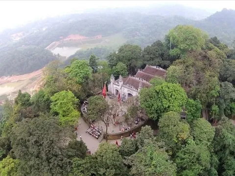 Soi giá những tour du lịch tâm linh 3 miền hút khách nhất đầu năm 2026