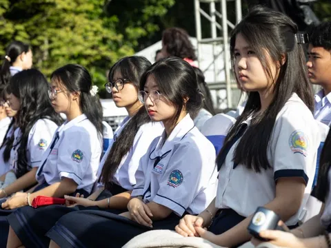 Lịch đi học lại sau Tết của học sinh cả nước