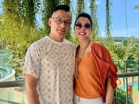 Hoa hậu Jennifer Phạm hết lời ca ngợi chồng đại gia, tiết lộ về con trai cao 1m90