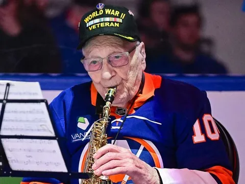 Bí quyết sống thọ của cụ ông 104 tuổi: Gắn bó với 3 món quen thuộc, cái số 1 ở quê mọc um tùm như cỏ