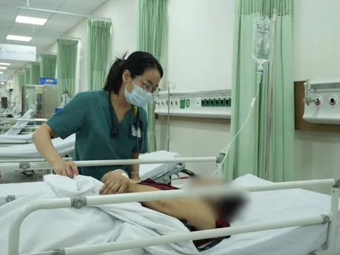 TPHCM: Thêm bệnh nhân nhập viện vì nghi ngộ độc bánh mì