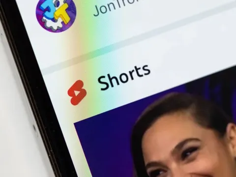 Youtube xóa 4.7 tỉ video "AI slop", hóa ra để dọn đường cho tính năng tạo video AI "chính chủ" này