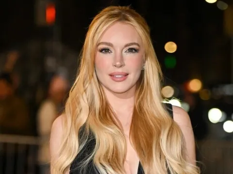 Công chúa Disney có màn "phục hưng" nhan sắc gây sốt, tái xuất mạnh mẽ ở tuổi 40