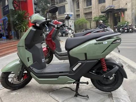Giảm kịch sàn, mẫu xe máy điện Honda có giá còn rẻ hơn cả Wave Alpha