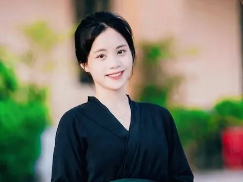 Cô giáo 24 tuổi người Ơ Đu ứng cử Đại biểu Quốc hội