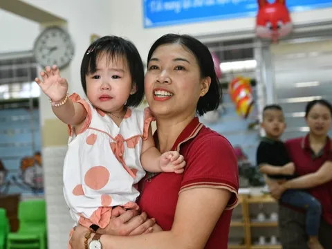 Chính thức: Hiệu trưởng trường mầm non phải đứng lớp