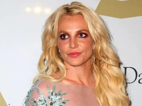 Britney Spears bị bắt vì lái xe trong tình trạng say xỉn