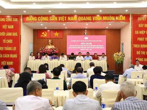 Lắng nghe kỹ, hành động nhiều