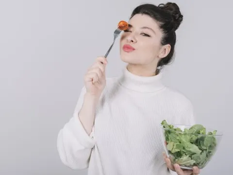 Bí quyết ăn uống thoải mái mà vẫn eo thon dáng đẹp