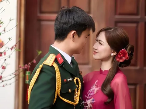 Chuyện tình kín tiếng suốt 4 năm của Hòa Minzy và bạn trai quân nhân