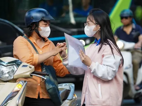 Tuyển sinh lớp 10 vẫn là ‘kỳ thi kinh hoàng’