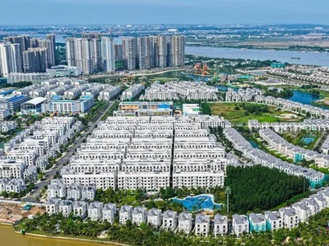 Giá biệt thự, liền kề của thị trường TP.HCM diễn biến "lạ"