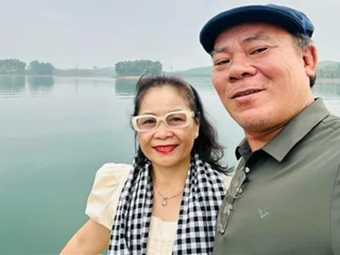 Nghệ sĩ Phương Bình tuổi 60 sống xa vợ cán bộ, an yên trong căn hộ trả góp
