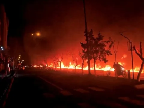 'Mưa đen' tại Iran là gì?