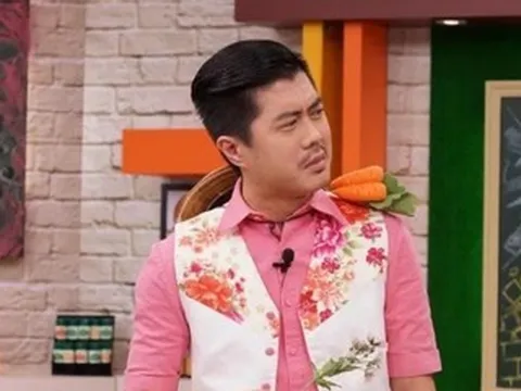 Nam MC 50 tuổi qua đời đột ngột trong nhà vệ sinh