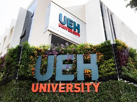 Một đại học ở TP.HCM chi 500 triệu đồng để chiêu mộ giáo sư