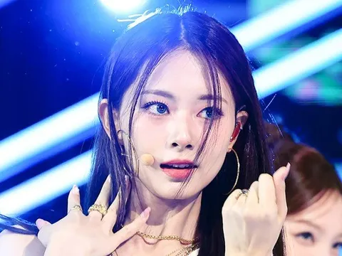 Mỹ nhân đẹp nhất thế giới gây bất ngờ sau 10 bị cấm sóng