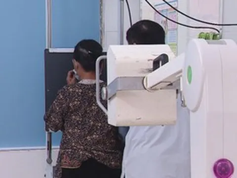 Đoàn công tác Bộ Y tế làm việc với UBND TPHCM