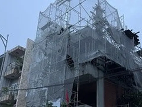 Người xây nhà “choáng váng” vì giá vật liệu tăng từng tuần