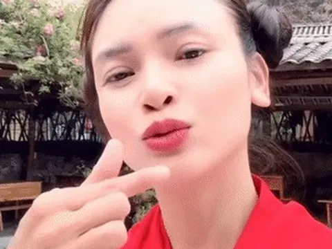 NSND Phạm Phương Thảo trẻ trung như gái 20, Lan Phương tiết lộ hạnh phúc riêng