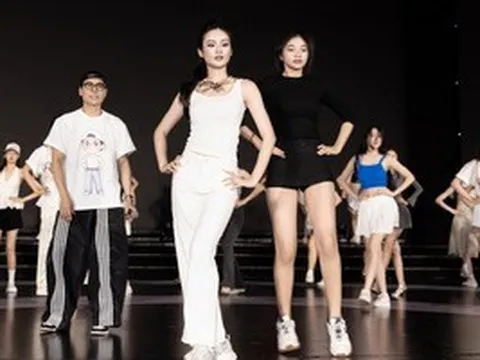 Ai đứng sau những màn đồng diễn ấn tượng ở chung kết "Miss World Vietnam 2025"