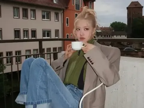 Đồ rộng thùng thình, không vừa vẫn đẹp