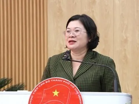 Tích hợp bảo vệ nền tảng tư tưởng Đảng vào đào tạo chính trị