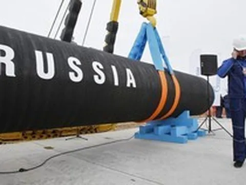 Xung đột vẫn nóng, Thủ tướng một nước EU thúc giục châu Âu nới lỏng lệnh trừng phạt Nga để mua năng lượng giá rẻ