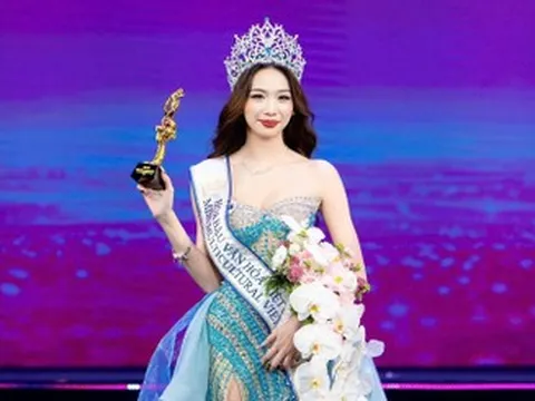 Cô gái 18 tuổi giành vương miện Hoa hậu Văn hóa Việt Nam 2026