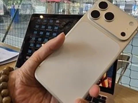 Góc cảnh giác: Đang yên đang lành bỗng dưng "trúng iPhone"