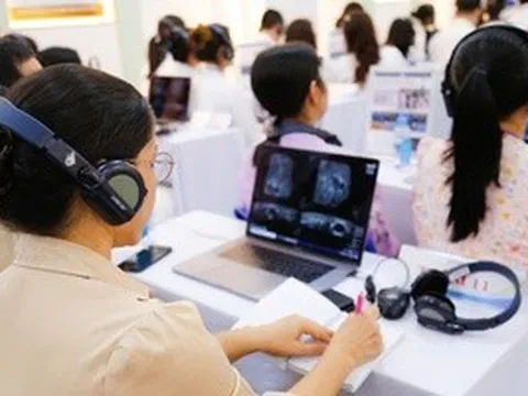 Siêu âm vú 3D tự động: Bước tiến mới tầm soát ung thư vú sớm