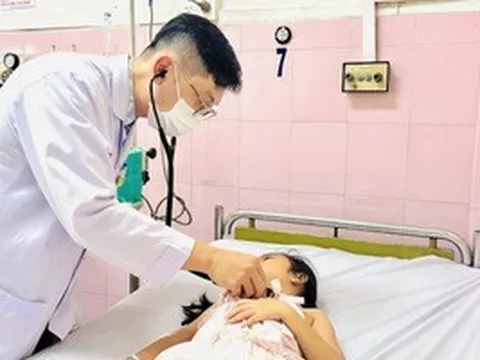 Vụ hàng chục học sinh đau bụng, sốt: Sở Y tế TPHCM thông tin thêm