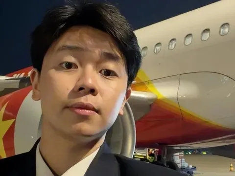 Học ngành nào để lái máy bay như phi công Hà Còi