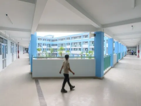 Bên trong trường học trên khu đất từng là nghĩa trang lớn nhất TP.HCM