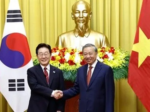 Tổng Bí thư, Chủ tịch nước Tô Lâm hội đàm 
với Tổng thống Hàn Quốc