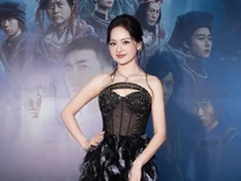 Diễn viên Lan Phương công khai trở lại bên Kiều Minh Tuấn sau 10 năm