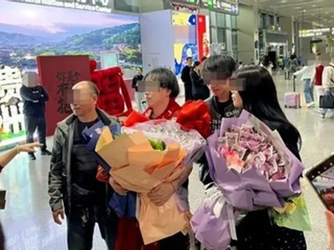 Bị bắt cóc trên đường tan học năm 7 tuổi, chàng trai trở về sau 21 năm