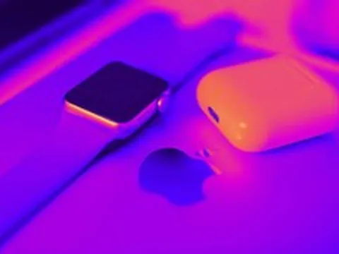 Công nghệ 27/4: Apple mở rộng 10 lĩnh vực mới, Google đổi biểu tượng, Amazon tái cấu trúc podcast