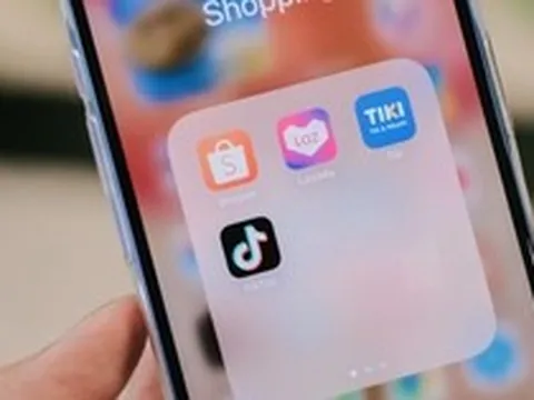 Người Việt mua gì mà mỗi ngày chốt tới 12,6 triệu sản phẩm trên sàn TMĐT?