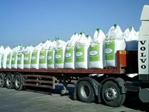 Tưởng chẳng liên quan đến dầu mỏ, mặt hàng này lại tăng giá gấp đôi sau xung đột Iran – 'nồi cơm' của ít nhất 45 triệu người tại các nước nghèo nhất thế giới bị đe doạ