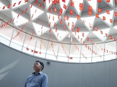 Chợ Bến Thành thay đổi thế nào từ thời xe điện đến metro?