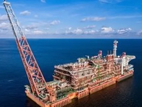 Láng giềng Việt Nam phát hiện 13 giếng dầu khí trữ lượng 1 triệu thùng dầu và 330 mét khối khí đốt