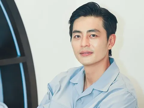 Hôn nhân hạnh phúc hơn 10 năm dù chưa con cái của nam tài tử màn ảnh Việt